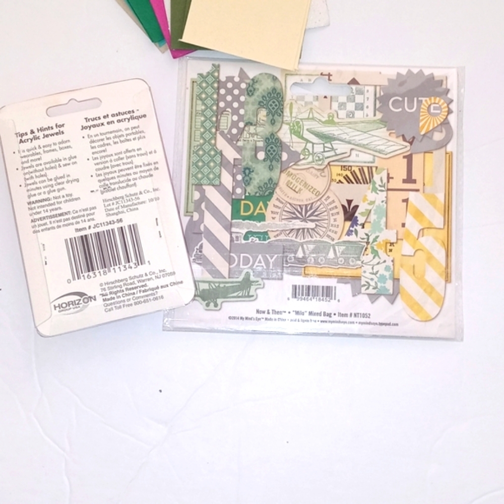 Small Fun Crafting Lot - Picture 8 of 12